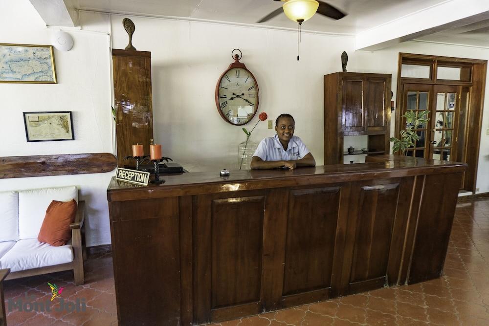 Hotel Mont Joli Cap-Haïtien Eksteriør billede